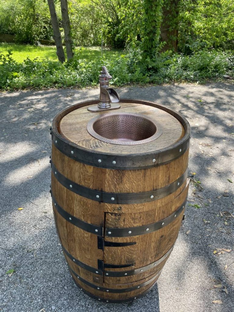 whiskey barrel vanity,bourbon barrel vanity,bathroom vanity